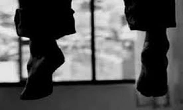 ಪೋಷಕರು ಬುದ್ಧಿವಾದ ಹೇಳಿದಕ್ಕೆ ಬಾಲಕ ಆತ್ಮಹತ್ಯೆ