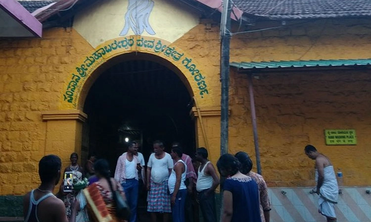 ಗೋಕರ್ಣ ಶ್ರೀಮಹಾಬಲೇಶ್ವರ ದೇವಾಲಯ: ವಿವಾದಿತ ವಸ್ತ್ರಸಂಹಿತೆ ವಾಪಸ್‌