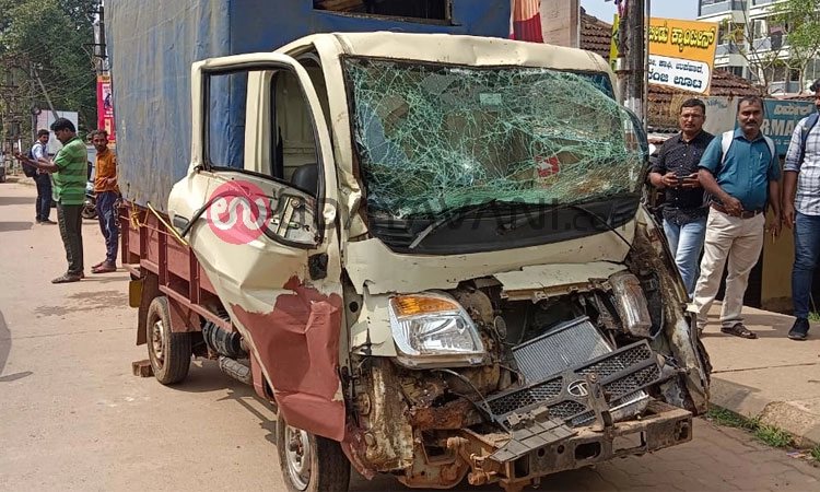 ಉಡುಪಿ: ಬಸ್- ಟೆಂಪೋ ಢಿಕ್ಕಿ: ಇಬ್ಬರಿಗೆ ಗಾಯ