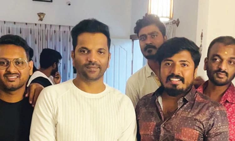 ಐಶು ವಿತ್‌ ಮಾದೇಶ ಟೈಟಲ್‌ ಬಿಡುಗಡೆ