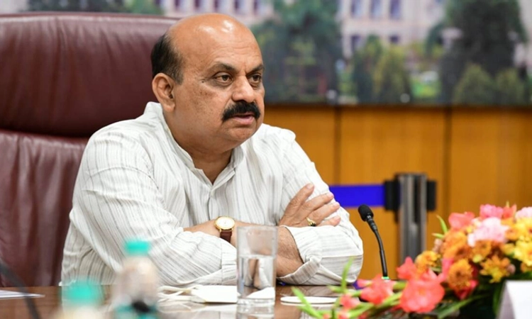 ಏಳನೇ ವೇತನ ಆಯೋಗದ ಸಮಿತಿ ರಚನೆ: ಸರ್ಕಾರಿ ನೌಕರರಿಗೆ ಸಿಹಿ ಸುದ್ದಿ ನೀಡಿದ ಸಿಎಂ