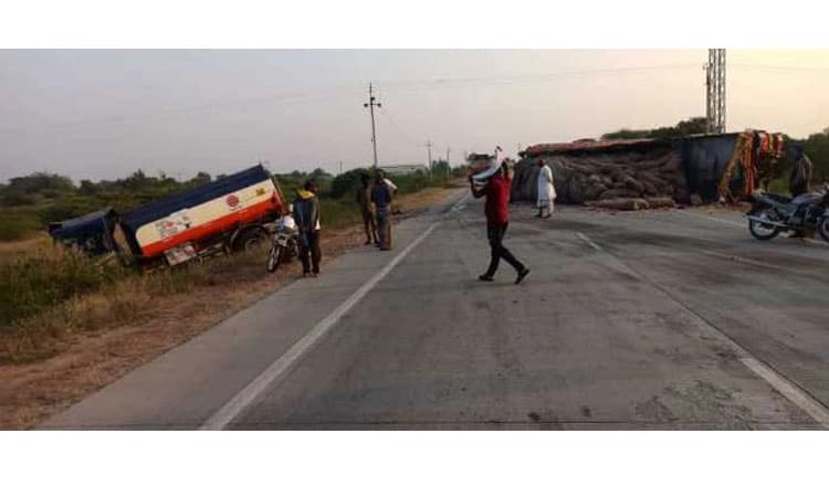 ವಾಡಿ: ತೈಲ ಟ್ಯಾಂಕರ್-ಲಾರಿ ಡಿಕ್ಕಿ: ಚಾಲಕ ಮೃತ್ಯು