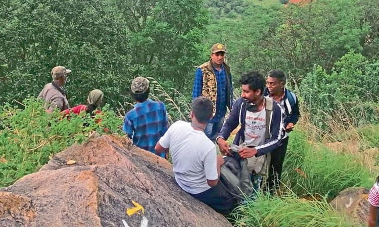 ಬೆಟ್ಟ ಹತ್ತಲು ಭರಿಸಬೇಕು ದುಬಾರಿ ಶುಲ್ಕ