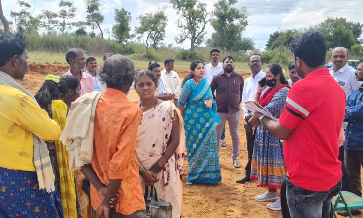 ಅಲೆಮಾರಿ ಜನಾಂಗಕ್ಕೆ ಆಸರೆಯಾದ ತಹಶೀಲ್ದಾರ್ ನಹೀದಾ ಜಮ್ ಜಮ್