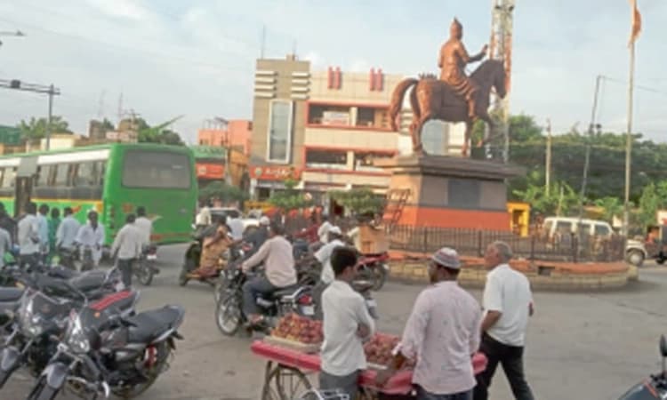 ಸುಗಮ ಸಂಚಾರ ಸಮಸ್ಯೆಗೆ ಸಿಗಬೇಕಿದೆ ಮುಕ್ತಿ