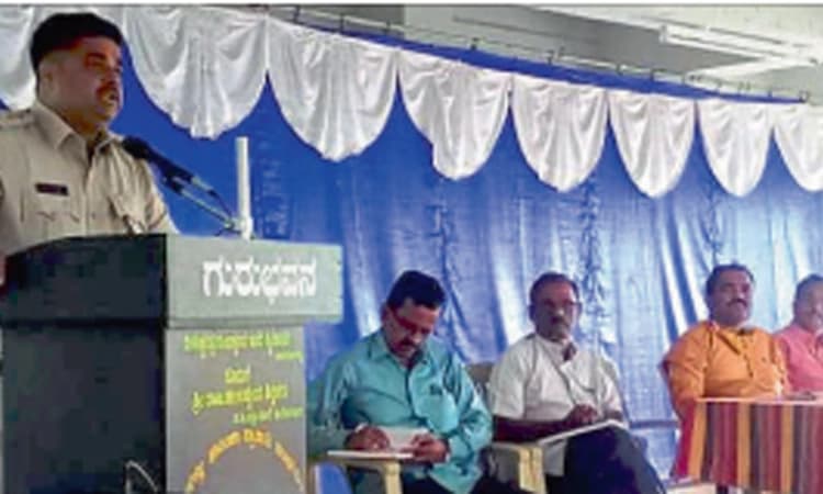 ಆನ್‌ಲೈನ್‌ ಬಳಕೆದಾರರು ಎಚ್ಚರ ತಪ್ಪಿದರೆ ಅನಾಹುತ