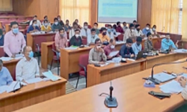 ಕಾಮಗಾರಿ ಪೂರ್ಣಗೊಳಿಸಲು ಸೂಚನೆ