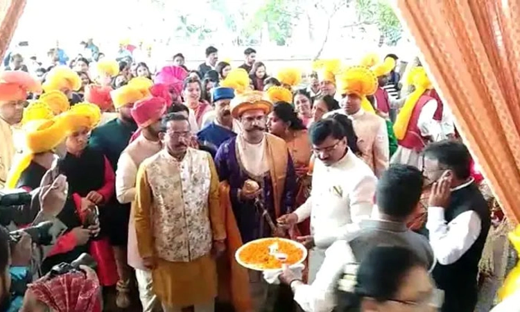 ಶಿವಸೇನೆಯ ನಾಯಕ, ಸಂಸದ ಸಂಜಯ್‌ ರಾವತ್‌ ಪುತ್ರಿಯ ಅದ್ದೂರಿ ಮದುವೆ