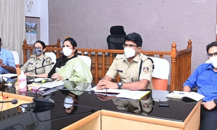 ರೆಸಾರ್ಟ್‌-ಹೋಟೆಲ್‌ ಮೇಲೆ ನಿಗಾ