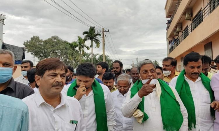 ಅಧಿಕಾರ ಸಚಿವ ಸುಧಾಕರ್ ಅವರ ಪಿತ್ರಾರ್ಜಿತ ಆಸ್ತಿಯಲ್ಲ: ಸಿದ್ದರಾಮಯ್ಯ ವಾಗ್ದಾಳಿ