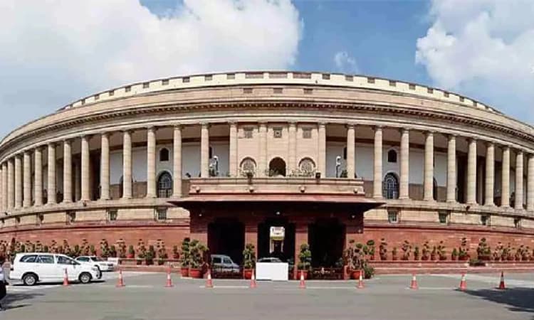 ಕೃಷಿ ಕಾಯ್ದೆ ರದ್ದುಗೊಳಿಸುವ ನಿರ್ಣಯ ಅಂಗೀಕರಿಸಿದ ಕೇಂದ್ರ ಸಂಪುಟ; ಅಧಿವೇಶನದಲ್ಲಿ ಮಂಡನೆ