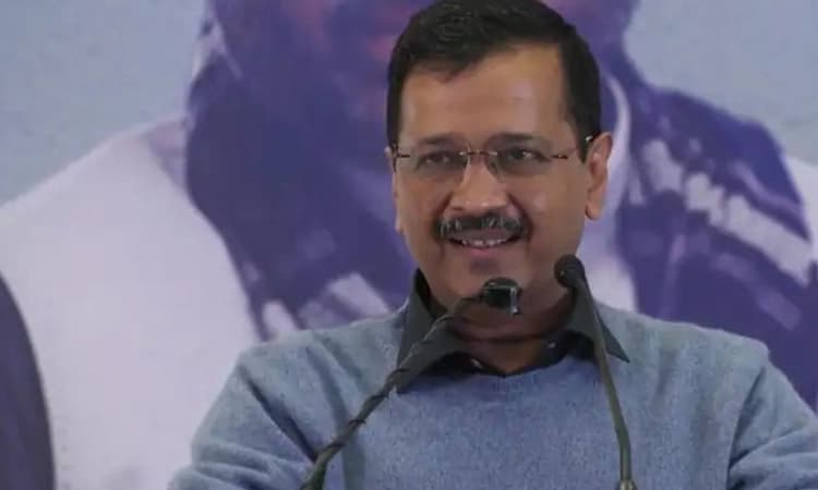 ಆಪ್ ಸರ್ಕಾರ ಅಧಿಕಾರಕ್ಕೆ ಬಂದರೆ ಯುವತಿಯರಿಗೆ ತಿಂಗಳಿಗೆ 1000 ರೂ ನೀಡುತ್ತೇವೆ: ಕೇಜ್ರಿವಾಲ್