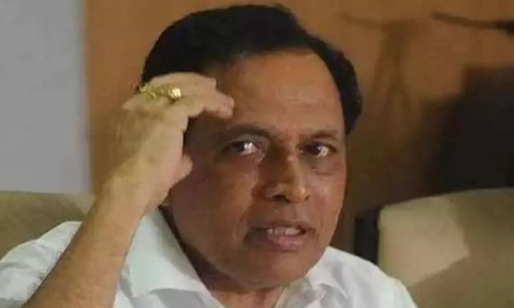 ಗಾಂಧಿ-ನೆಹರೂ ವಿರುದ್ಧ ಪುಸ್ತಕ ಬರೆಯುವವರ ವೈಯಕ್ತಿಕ ಬದುಕು ಕುಲಗೆಟ್ಟು ಹೋಗಿದೆ: ಕಿಮ್ಮನೆ