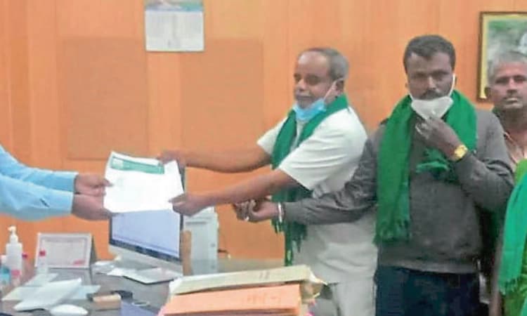 ಗೋಮಾಳದಲ್ಲಿ ಸ್ಮಶಾನಕ್ಕೆ ಜಾಗ ನೀಡಿ