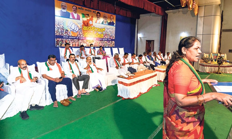 ಸ್ಪಷ್ಟ ಬಹುಮತ ಇದ್ದರಷ್ಟೇ ಮಸೂದೆ ಕಾಯ್ದೆಯಾಗಲಿದೆ: ಶೋಭಾ ಕರಂದ್ಲಾಜೆ