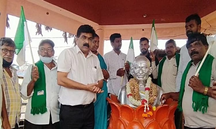 ಕೃಷಿ ಕಾನೂನು ಹಿಂದಕ್ಕೆ: ಶಿರಸಿಯಲ್ಲಿ ವಿಜಯೋತ್ಸವ