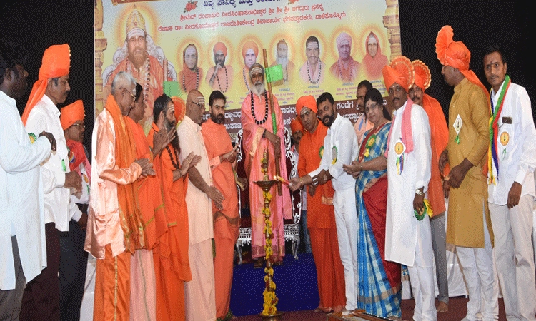 ಜೀವನ ಮೌಲ್ಯಗಳ ಸಂರಕ್ಷಣೆಗಾಗಿ ಶ್ರಮಿಸಿ