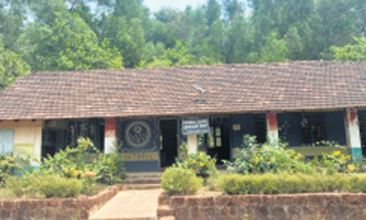 ನಡಂಬೂರು ಶಾಲೆಗೆ ಬೇಕಿದೆ ಖಾಯಂ ಶಿಕ್ಷಕರು
