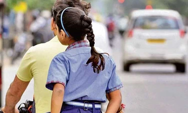 ಎರಡಕ್ಕಿಂತ ಹೆಚ್ಚು ಮಕ್ಕಳಿದ್ದರೆ ವಜಾ?