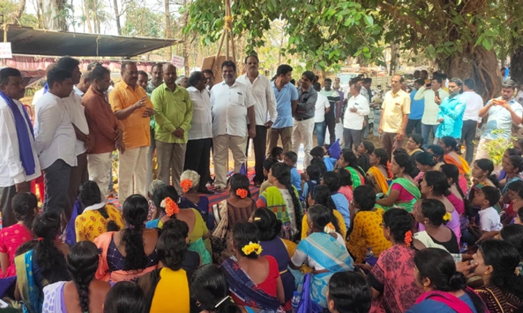 ಭಟ್ಕಳ: ಮೊಗೇರ ಸಮಾಜದ ಧರಣಿಗೆ ವಿಧಾನ ಪರಿಷತ್ ಸದಸ್ಯ ಸಾಥ್