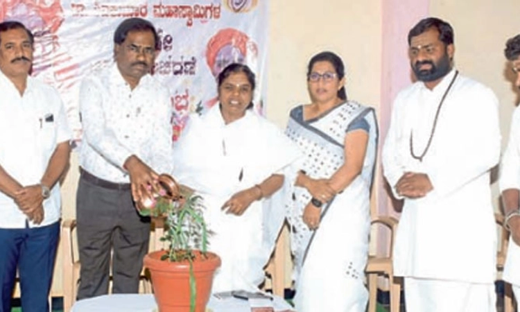ಶಿವಕುಮಾರ ಸ್ವಾಮೀಜಿ ಯುಗ ಪುರುಷ