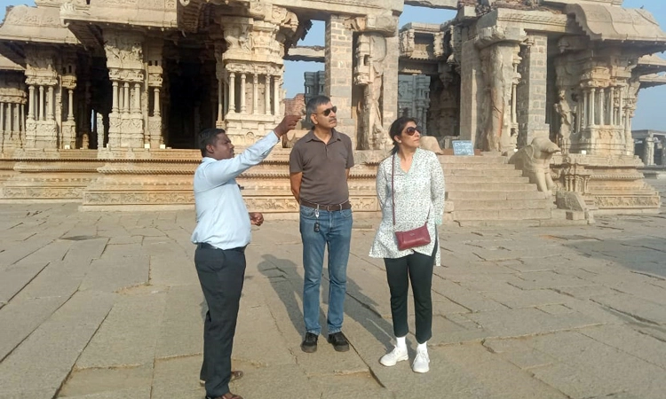 ಹಂಪಿಗೆ ಬ್ರಿಗೇಡಿಯರ್‌ ಚೌಧರಿ ಭೇಟಿ