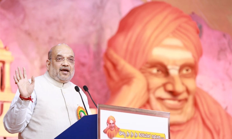 ಉತ್ತರದಲ್ಲಿ ಗಂಗಾ, ದಕ್ಷಿಣದಲ್ಲಿ ಸಿದ್ದಗಂಗಾ: ವಾಜಪೇಯಿ ಮಾತು ನೆನೆದ ಅಮಿತ್ ಶಾ