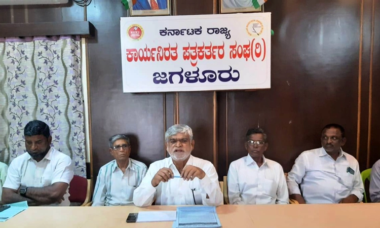 ನದಿ ನೀರು ಪರೀಕ್ಷಿಸಿಯೇ ಕೆರೆಗೆ ಬಿಡಲಿ