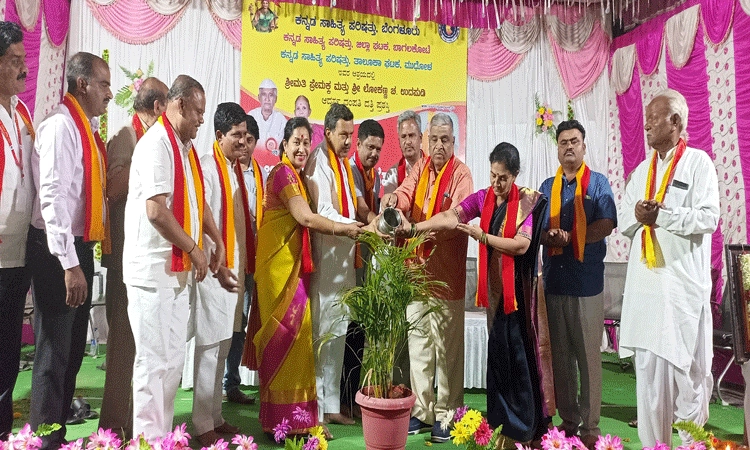 ಹೊಂದಾಣಿಕೆ ಜೀವನ ನಡೆಸಿ: ಡಾ| ಶಂಭು