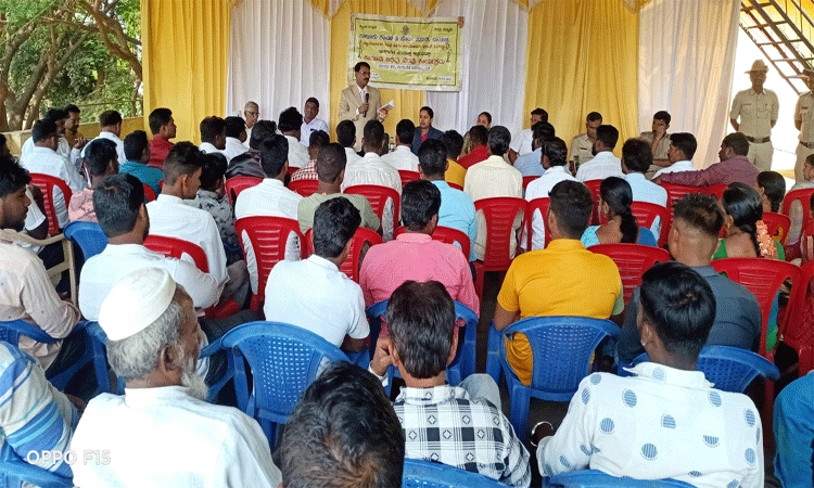 ಎಲ್ಲರೂ ಕಾನೂನು ಗೌರವಿಸಿ: ವಡಿಗೇರಿ