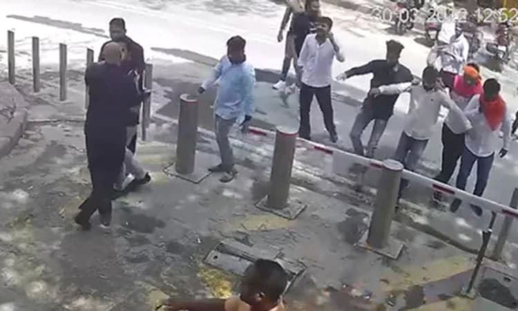 ಕೇಜ್ರಿವಾಲ್ ರನ್ನು ಸೋಲಿಸಲು ಅಸಾಧ್ಯ, ಅದಕ್ಕೆ ಬಿಜೆಪಿ ಕೊಲ್ಲಲು ಬಯಸುತ್ತಿದೆ: ಸಿಸೋಡಿಯಾ