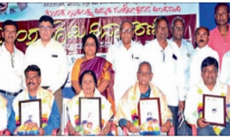 ಗಾಂಧೀಜಿ ಹೋರಾಟಕ್ಕೆ ರಂಗಭೂಮಿಯೇ ಚೈತನ್ಯ ಶಕ್ತಿ