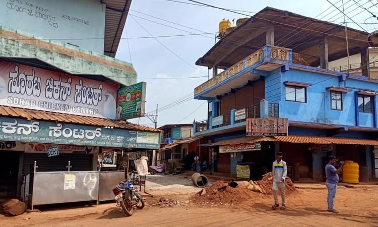 ಹಿಜಾಬ್ ವಿವಾದ ; ಸಾಗರದಲ್ಲಿ ಮಾಂಸ ಮಾರಾಟ ವಹಿವಾಟು ಬಂದ್