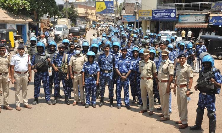 ಹಿಜಾಬ್‌ ತೀರ್ಪು; ಕಾಲೇಜುಗಳಲ್ಲಿ ಬಿಗಿ ಪಹರೆ