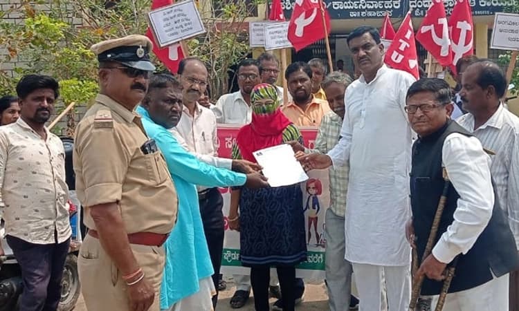 ಬೇಡಿಕೆ ಈಡೇರಿಕೆಗೆ ಅಂಗವಿಕಲರ ಆಗ್ರಹ