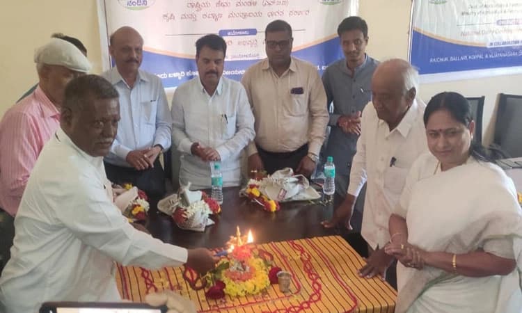 ವೈಜ್ಞಾನಿಕ ಜೇನು ಕೃಷಿ ತರಬೇತಿ