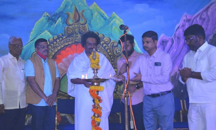 ನಾಟಕ ಕಲೆ ಉಳಿಸಿ-ಬೆಳೆಸಿ: ಶಂಕರಗೌಡ