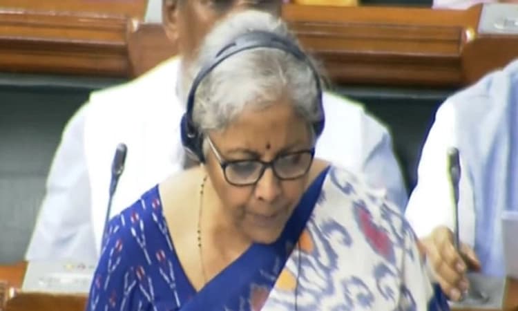 64 ಅಧಿಕೃತ ತಿದ್ದುಪಡಿಗಳೊಂದಿಗೆ ಹಣಕಾಸು ಮಸೂದೆ ಅಂಗೀಕರಿಸಿದ ಲೋಕಸಭೆ