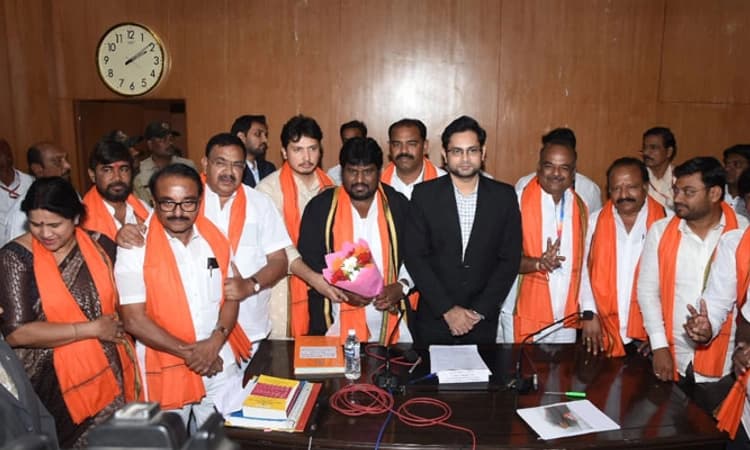 ಎಐಸಿಸಿ ಅಧ್ಯಕ್ಷರ ತವರಲ್ಲಿ ಅರಳಿದ ಕಮಲ; ಕಲಬುರಗಿ ಪಾಲಿಕೆಯಲ್ಲಿ ಬಿಜೆಪಿಗೆ ಗೆಲುವು