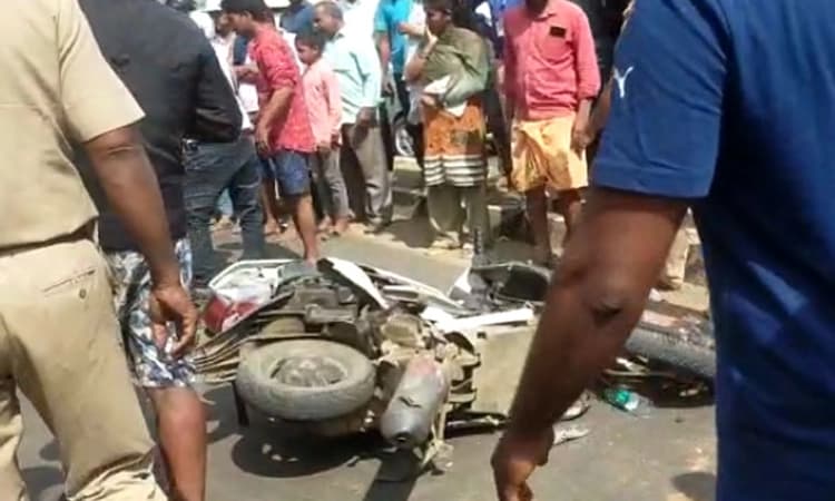 ಚಿಕ್ಕಮಗಳೂರು: ಸರಕಾರಿ ಬಸ್ ಢಿಕ್ಕಿಯಾಗಿ ಸ್ಕೂಟರ್  ಸವಾರರಿಬ್ಬರ ಮೃತ್ಯು