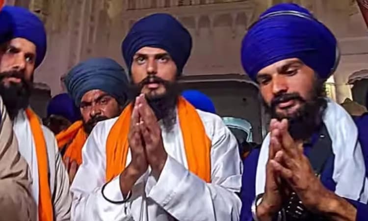 ಅಮೃತಪಾಲ್ ಗಾಗಿ ಶೋಧ; ಐದು ಸಹಚರರರ ವಿರುದ್ಧ NSA ; ಐಎಸ್‌ಐ ಪಾತ್ರ?