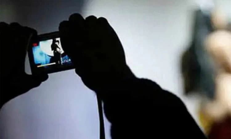 ಹನಿಟ್ರ್ಯಾಪ್‌ ಜಾಲಕ್ಕೆ ಬಿದ್ದ ಉದ್ಯಮಿ