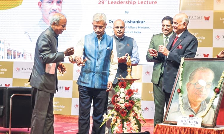 ಅಮೃತ ಕಾಲದಲ್ಲಿ ವಿಶ್ವವನ್ನು ಭಾರತ ಮುನ್ನಡೆಸಲಿದೆ: ಸಚಿವ ಡಾ| ಜೈಶಂಕರ್‌