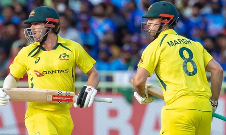 ವಿಶಾಖಪಟ್ಟಣದಲ್ಲಿ ಆಸೀಸ್ ಮೆರೆದಾಟ; ಮಾರ್ಶ್- ಸ್ಟಾರ್ಕ್ ಅಬ್ಬರಕ್ಕೆ ಮಂಕಾದ ರೋಹಿತ್ ಪಡೆ