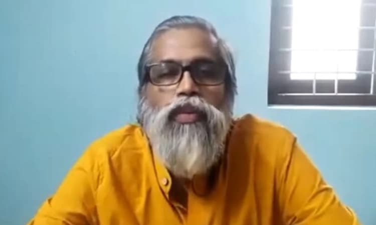 ಗುರುವಾಯೂರ್ ದೇವಸ್ಥಾನದ ‘ಮೇಲ್ಶಾಂತಿ’ ಆಗಿ ಆಯ್ಕೆಯಾದ  ಆಯುರ್ವೇದ ವೈದ್ಯ