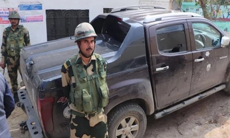 ಅಮೃತಪಾಲ್ ಸಿಂಗ್ ಎಸ್ಕೇಪ್; ವಾಹನ ಜಪ್ತಿ ಮಾಡಿದ ಪಂಜಾಬ್ ಪೊಲೀಸ್