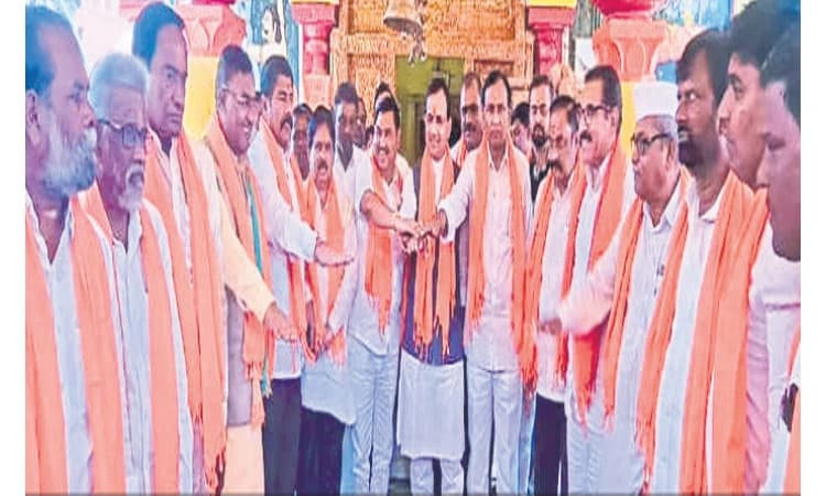 ಬಂಡಾಯ ತಪ್ಪಿಸಲು ಬೀದರ್‌ನಲ್ಲಿ ಆಣೆ-ಪ್ರಮಾಣ!