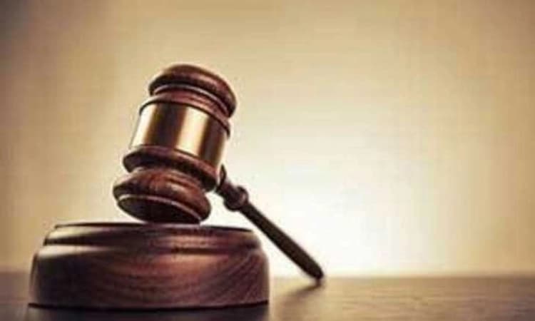 ಗಂಡನ ಜೊತೆ ಇರುವ ಪ್ರಿಯತಮೆಯನ್ನು ನನ್ನ ವಶಕ್ಕೆ ಒಪ್ಪಿಸಿ…ಹೈಕೋರ್ಟ್ ಮೆಟ್ಟಿಲೇರಿದ ವ್ಯಕ್ತಿ…