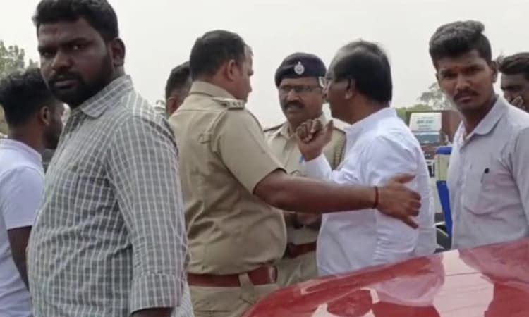 ಕೊರಟಗೆರೆ: ರಥಯಾತ್ರೆಗೂ ಮುನ್ನ ಬಿಜೆಪಿ ಟಿಕೆಟ್ ಆಕಾಂಕ್ಷಿಗಳ ಕಿತ್ತಾಟ ಬಹಿರಂಗ