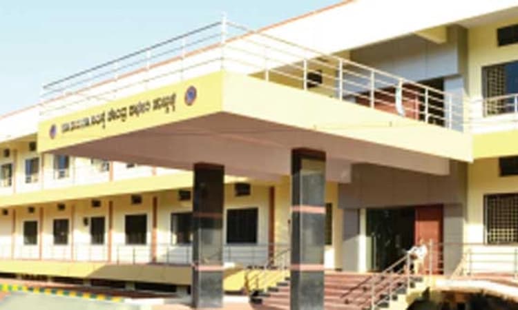 ಹುಬ್ಬಳ್ಳಿ: ಬೆಳ್ಳಿಹಬ್ಬಕ್ಕೆ ಇನ್ನೂ ಕೂಡಿ ಬಾರದ ಕಾಲ